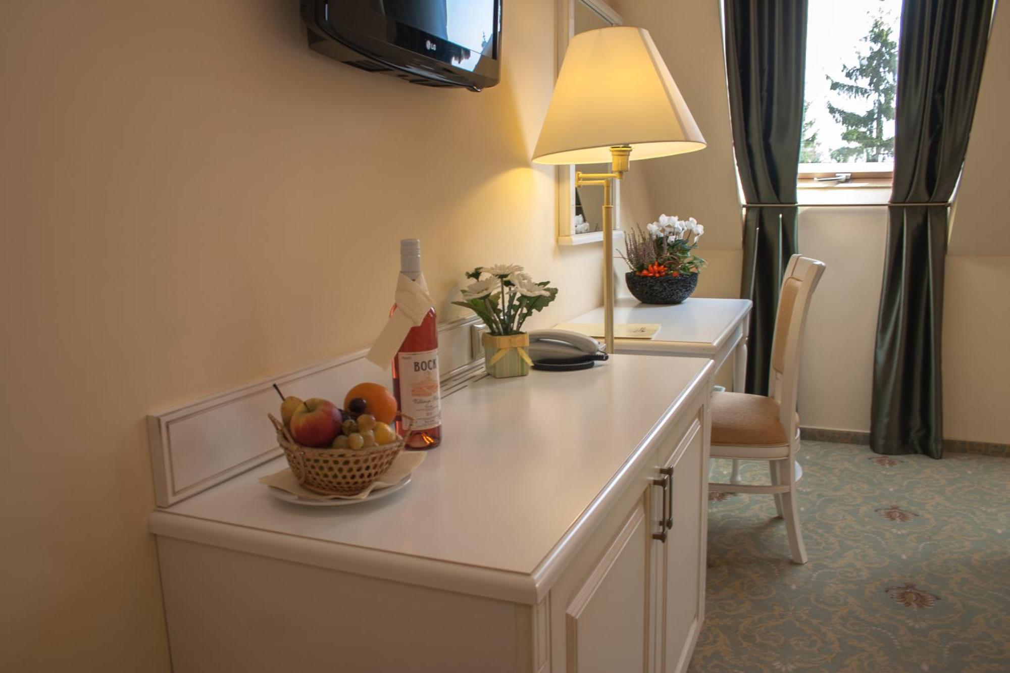 Calimbra Wellness Hotel Superior Miskolc Extérieur photo