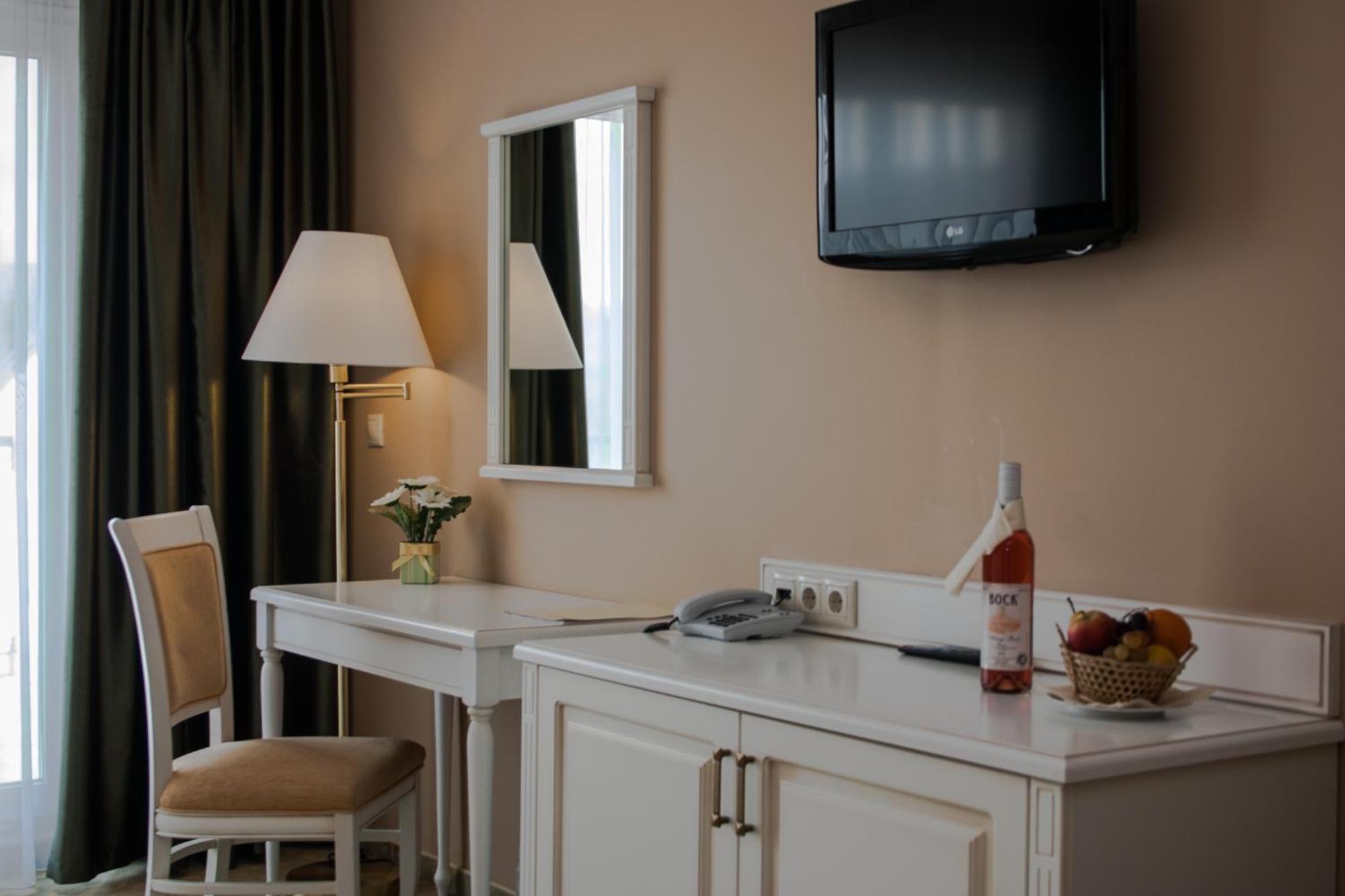 Calimbra Wellness Hotel Superior Miskolc Extérieur photo