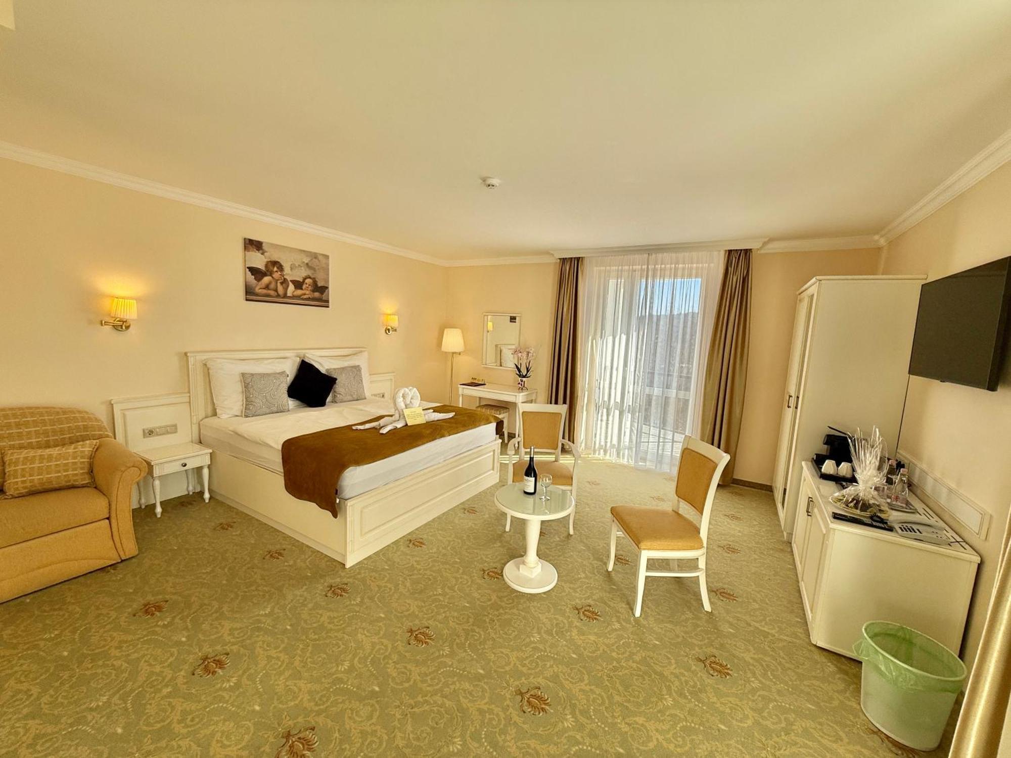 Calimbra Wellness Hotel Superior Miskolc Extérieur photo
