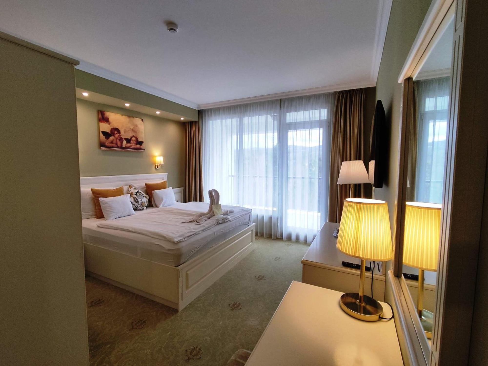 Calimbra Wellness Hotel Superior Miskolc Extérieur photo