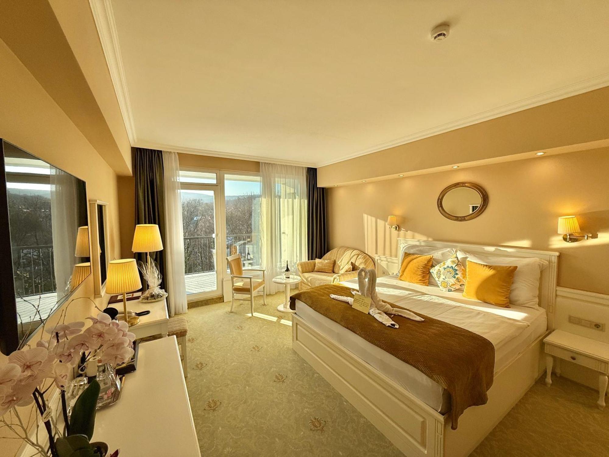 Calimbra Wellness Hotel Superior Miskolc Extérieur photo