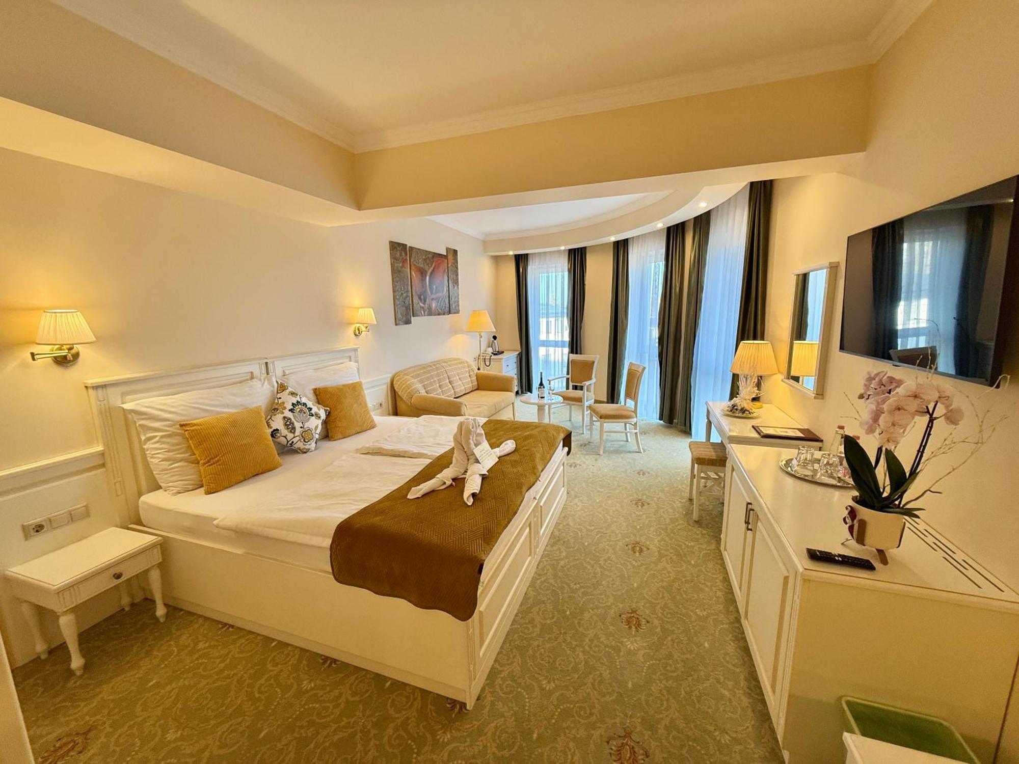Calimbra Wellness Hotel Superior Miskolc Extérieur photo