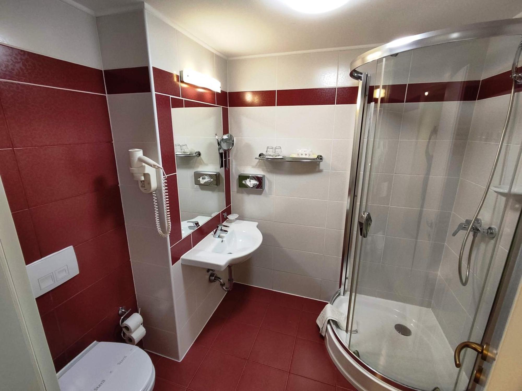 Calimbra Wellness Hotel Superior Miskolc Extérieur photo