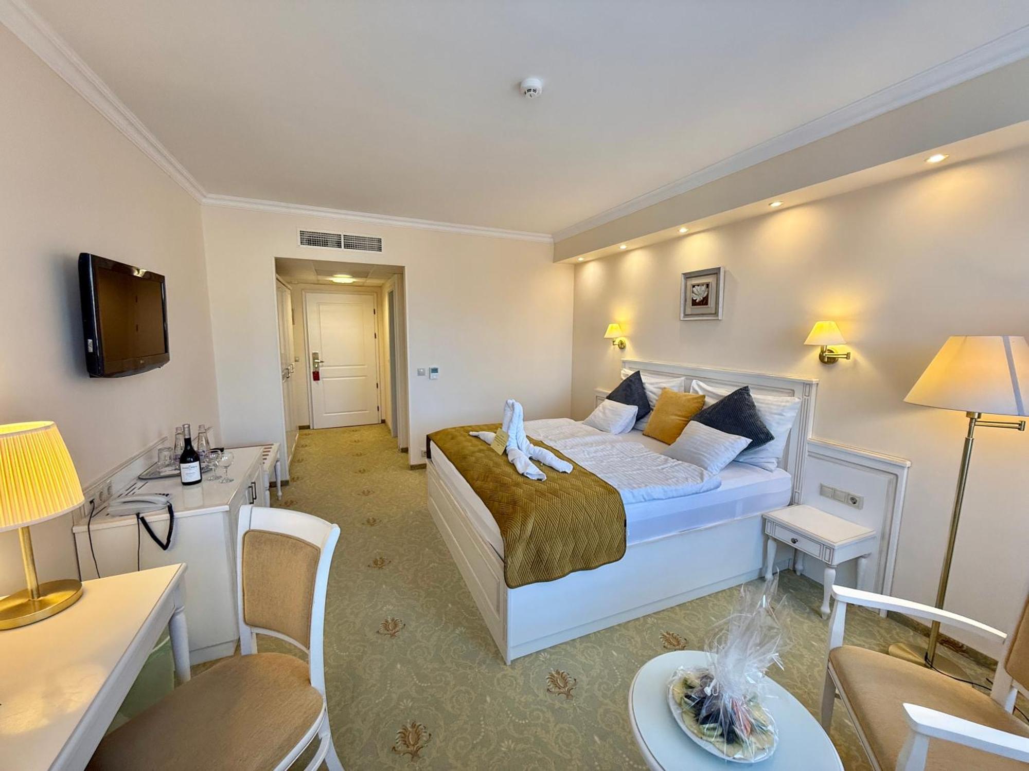 Calimbra Wellness Hotel Superior Miskolc Extérieur photo