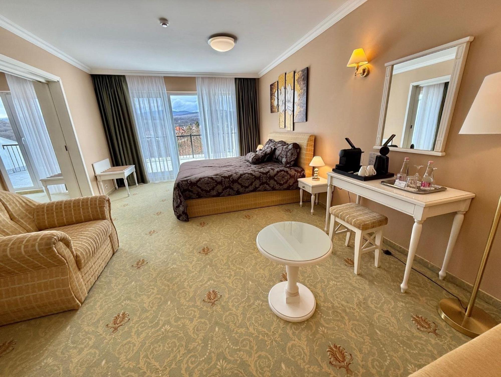 Calimbra Wellness Hotel Superior Miskolc Extérieur photo