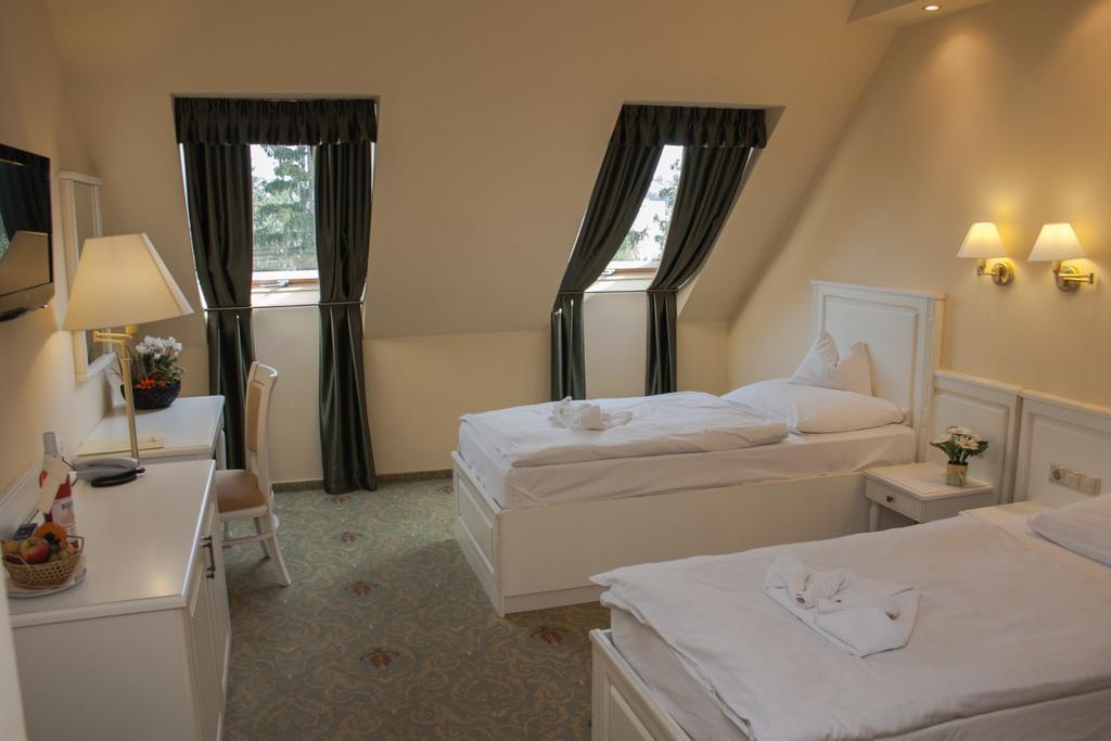 Calimbra Wellness Hotel Superior Miskolc Extérieur photo