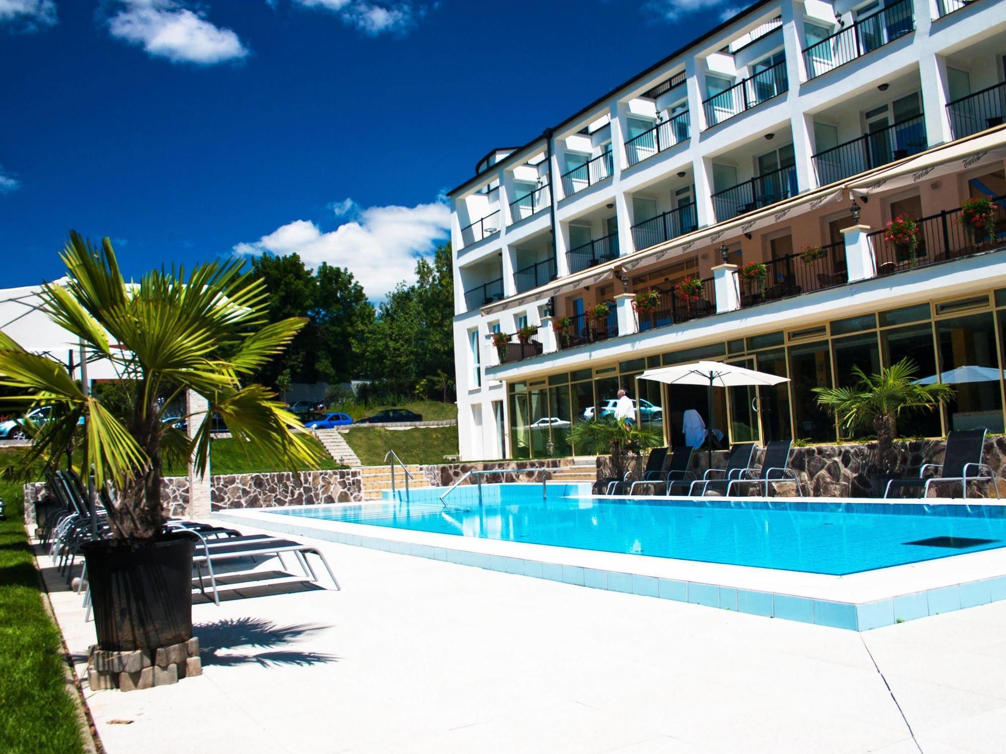 Calimbra Wellness Hotel Superior Miskolc Extérieur photo